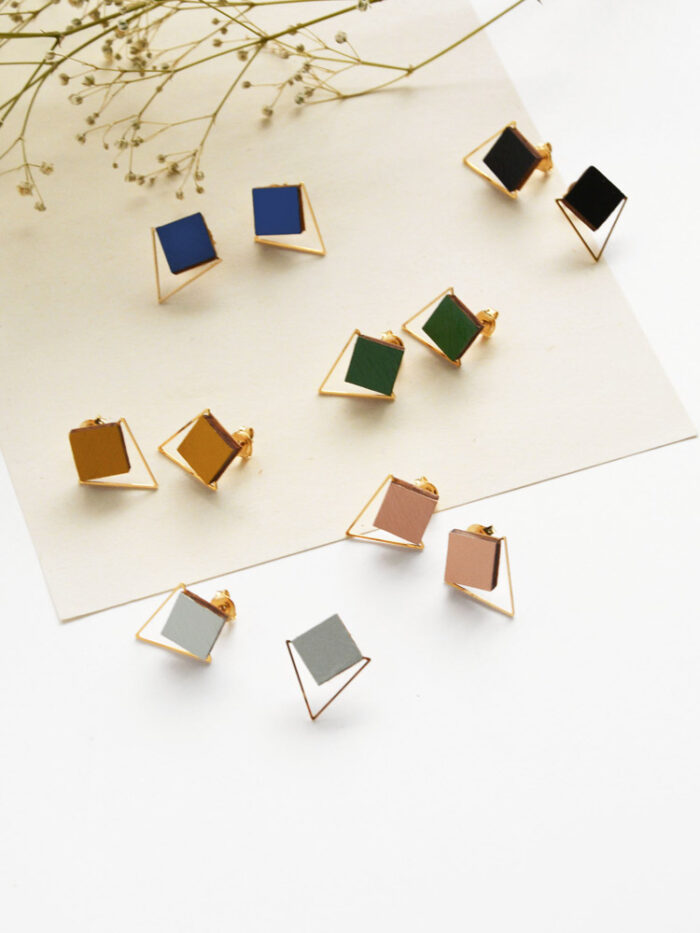Eclisse square stud earrings
